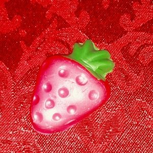 Strawberry Pin